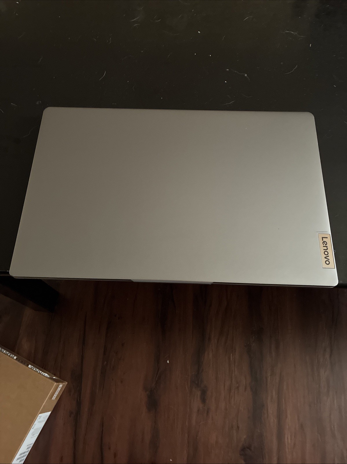 Lenovo IdeaPad Slim 3 15IANB Display: 15.6” FHD Storage: 128GB. UFS RAM: 8gb !!!