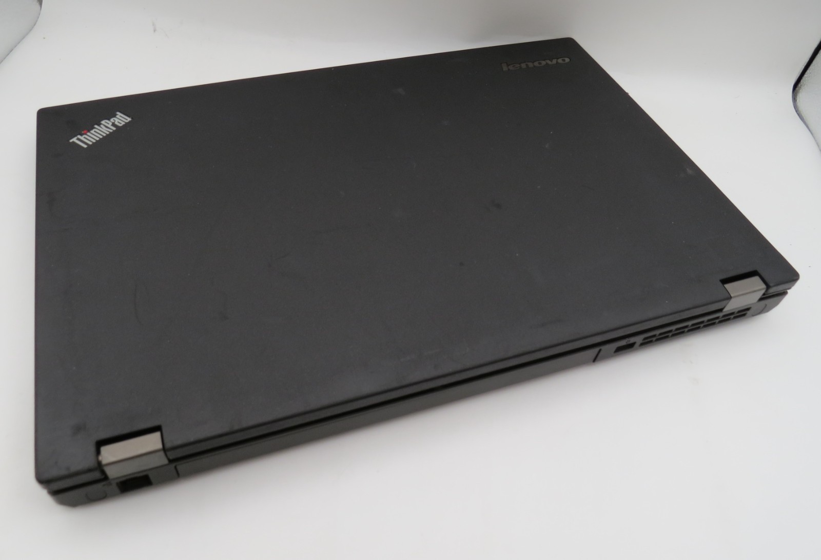 Lenovo T540p | i5-4200M @ 2.5GHz | 4GB DDR3 | 15.6″ | No HD/OS/AC | Parts