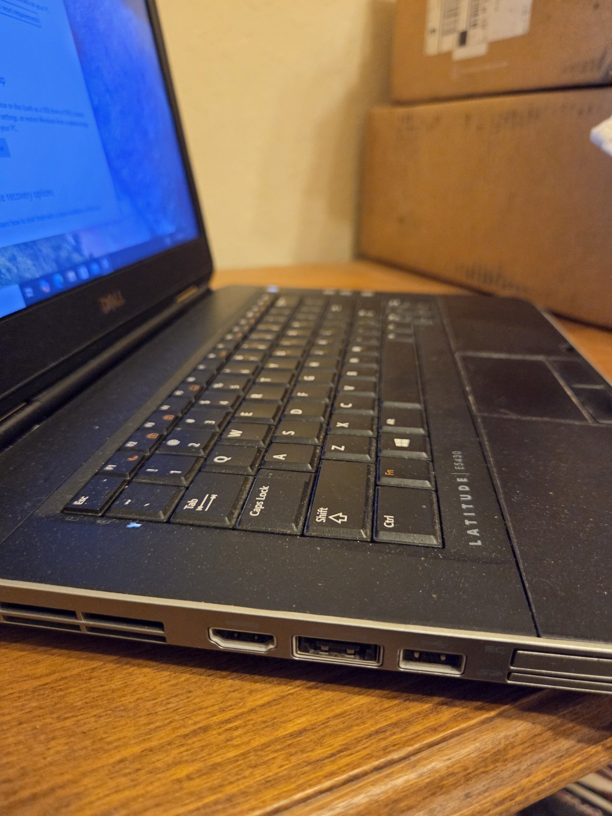 Dell Latitude E5430 14″ i5 2.60GHz 4GB RAM 500GB HDD Win10 Webcam +Chgr