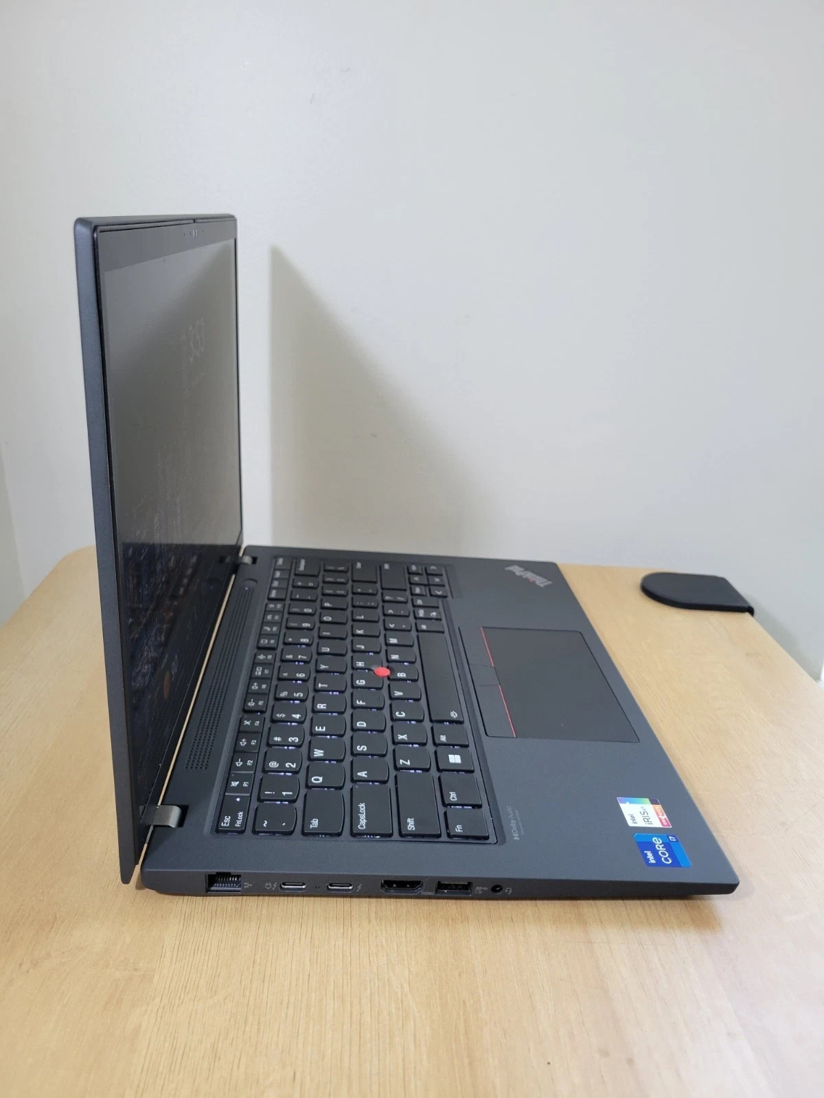 Lenovo ThinkPad T14 Gen 3 I7 1260P 16Gb 512Gb Ssd W/ Warranty . Excellent A+