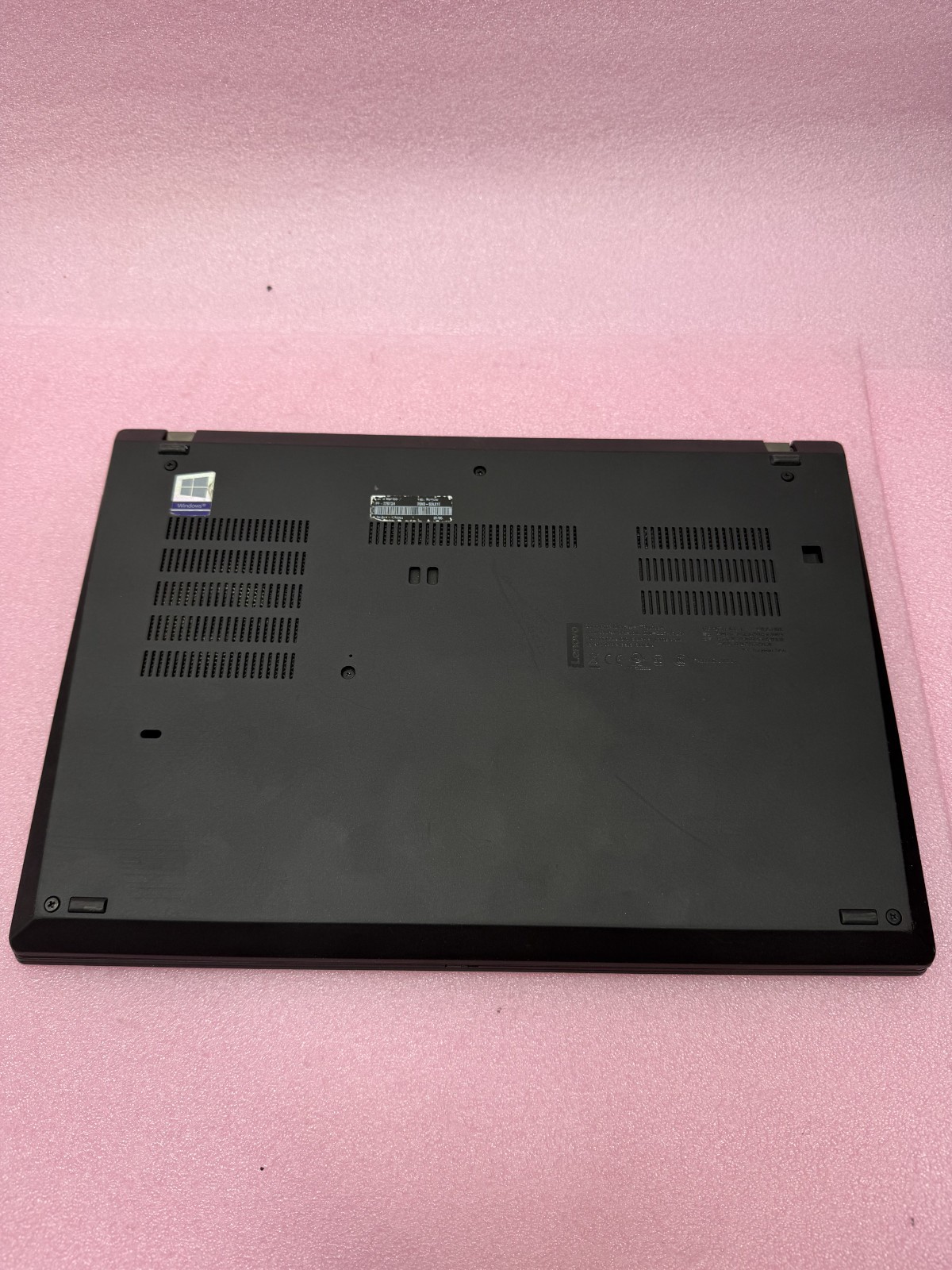 Lenovo ThinkPad T490 i7-8665U 1.99GHz BIOS LOCKED