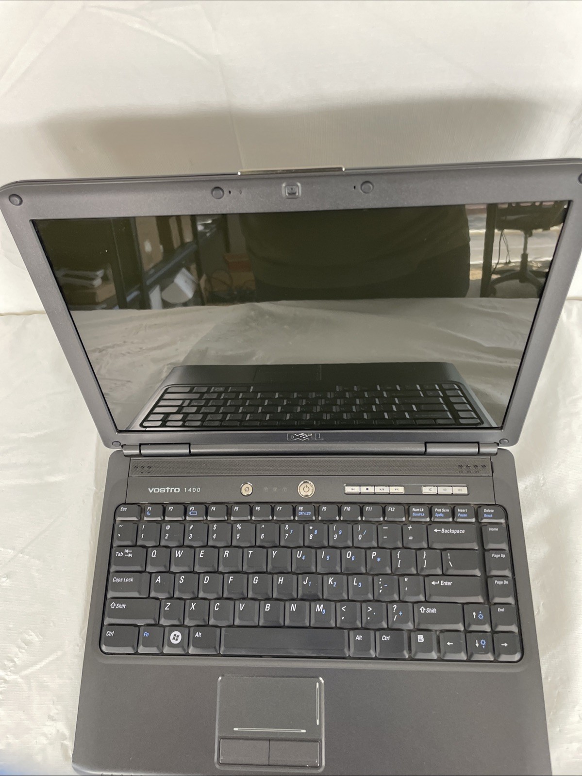 Dell Vostro 1400 Laptop | Intel Core 2 Duo T5270 1.40GHz | 4GB RAM | No HDD | BB