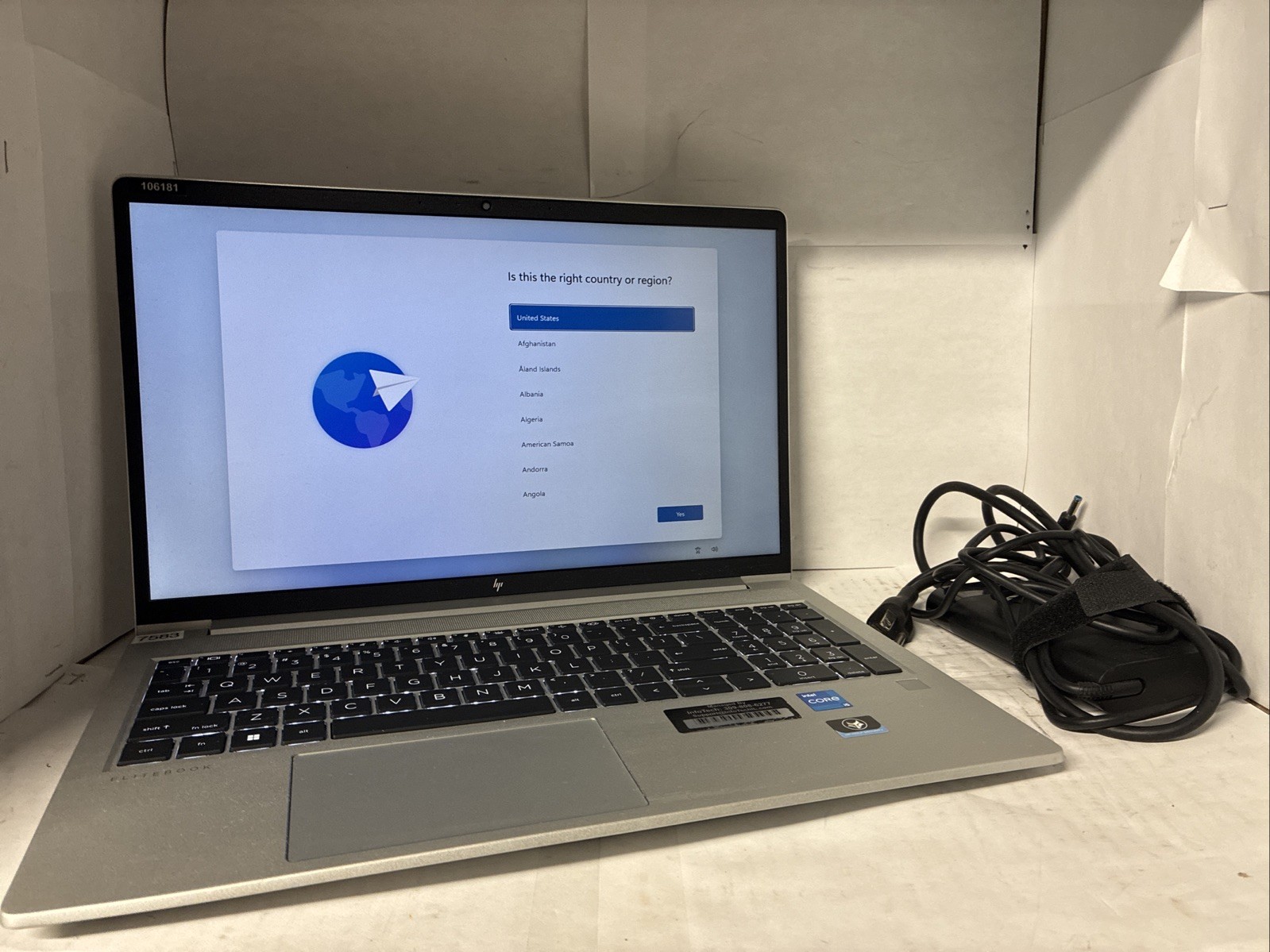 HP EliteBook 650 G9 15.6″ i5-12th Gen 16GB RAM 238GB SSD Win 11 charger-used
