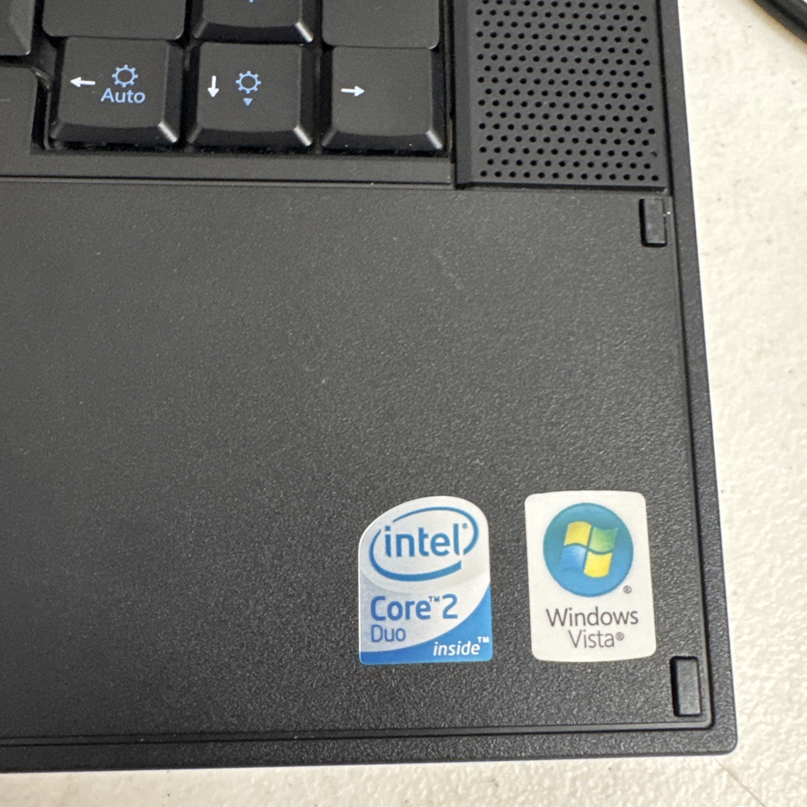 Dell Latitude E5500 Laptop Intel Centrino Windows Untested