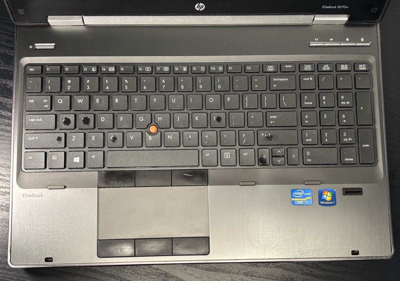 HP EliteBook 8570w Mobile Workstation Intel Core-i7 3740QM, black screen on boot