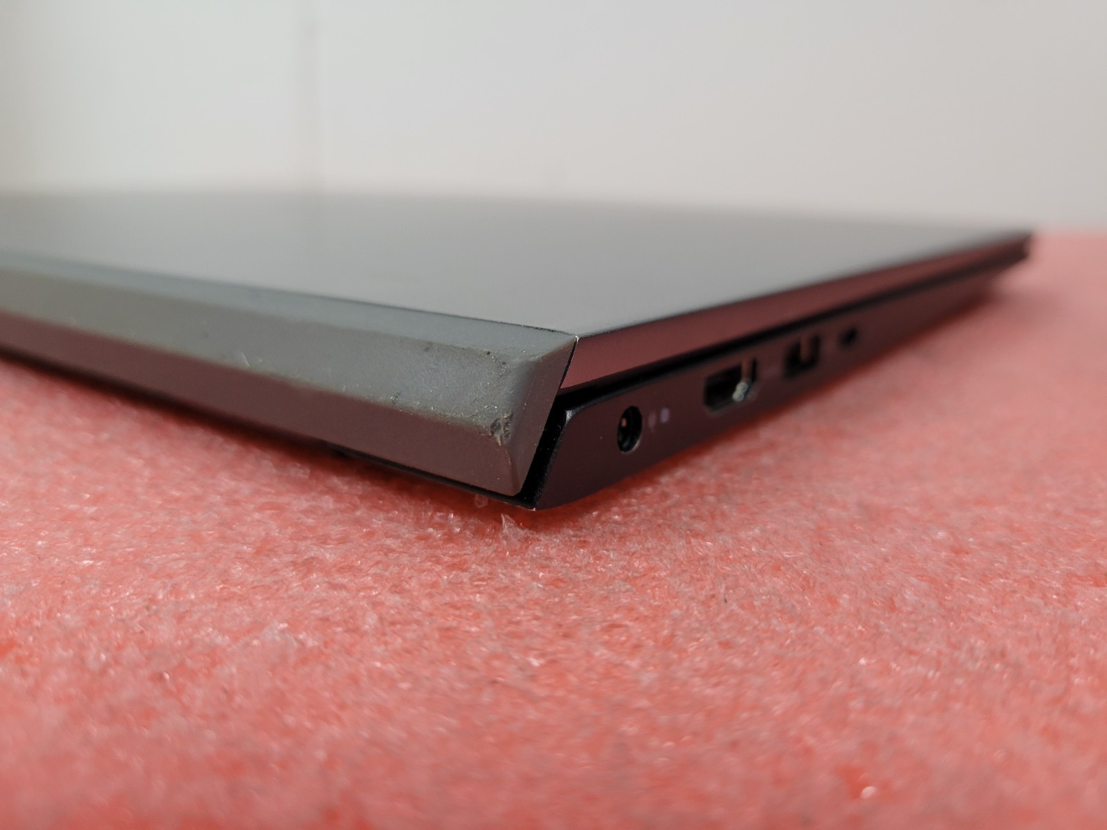 Dell Vostro 5502 i7-1165G7@2.8Ghz 16GB RAM 512GB SSD Win 11 Pro | C1051