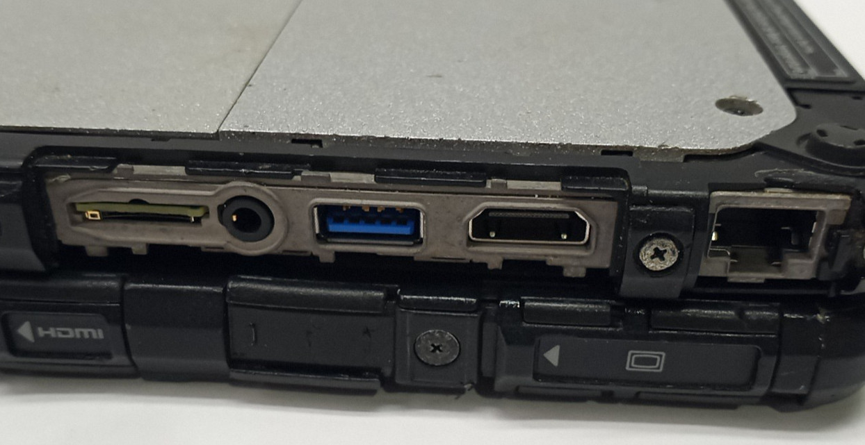Panasonic ToughBook CF-20 m5-6Y57 VPRO@1.10GHZ 8GB RAM 256GB M.2 WIN11P WH456*!