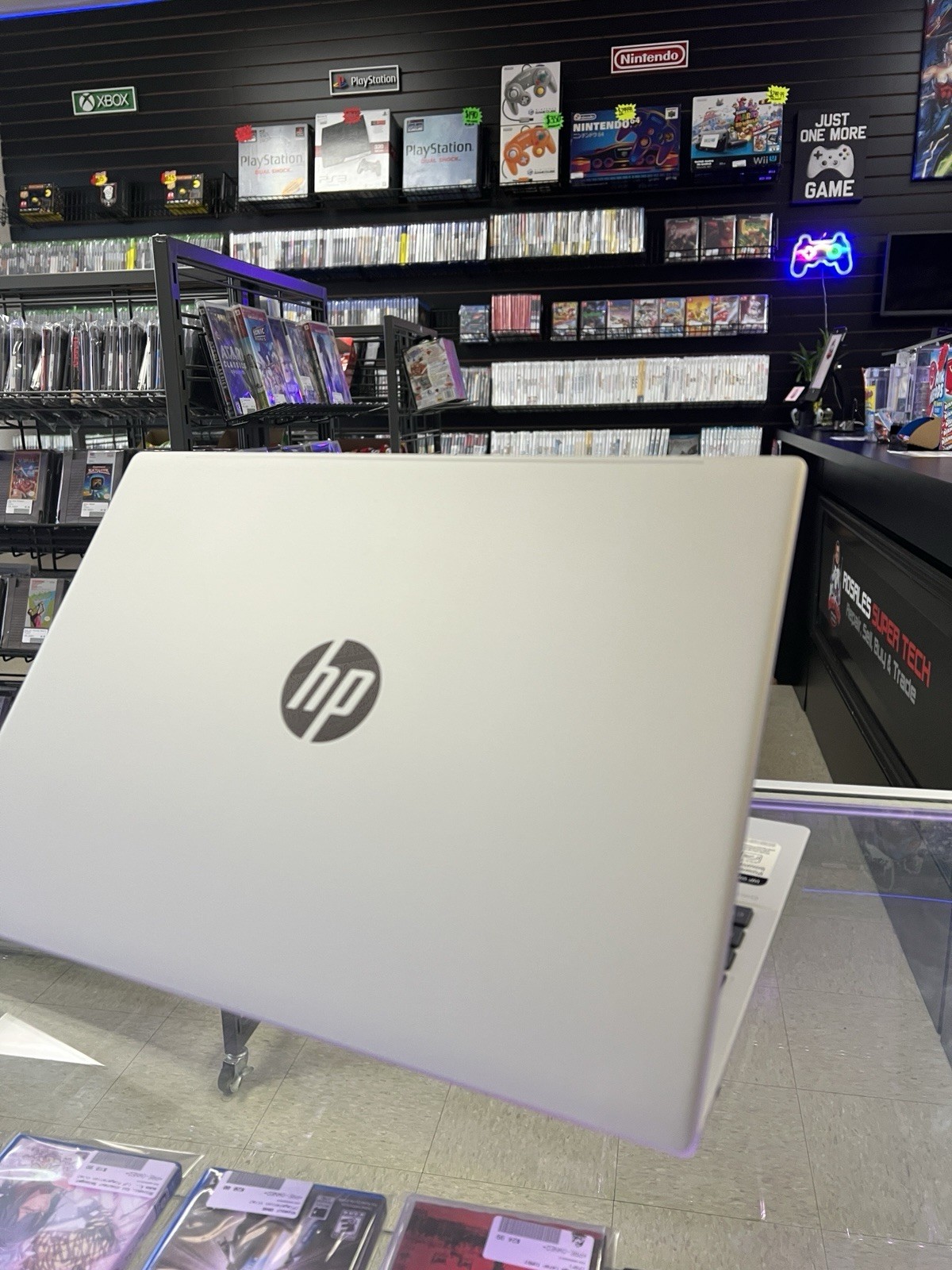 HP OmniBook 5 16” Ryzen 7 AI 16-ag1547nr 16GB RAM 512GB SSD Win11