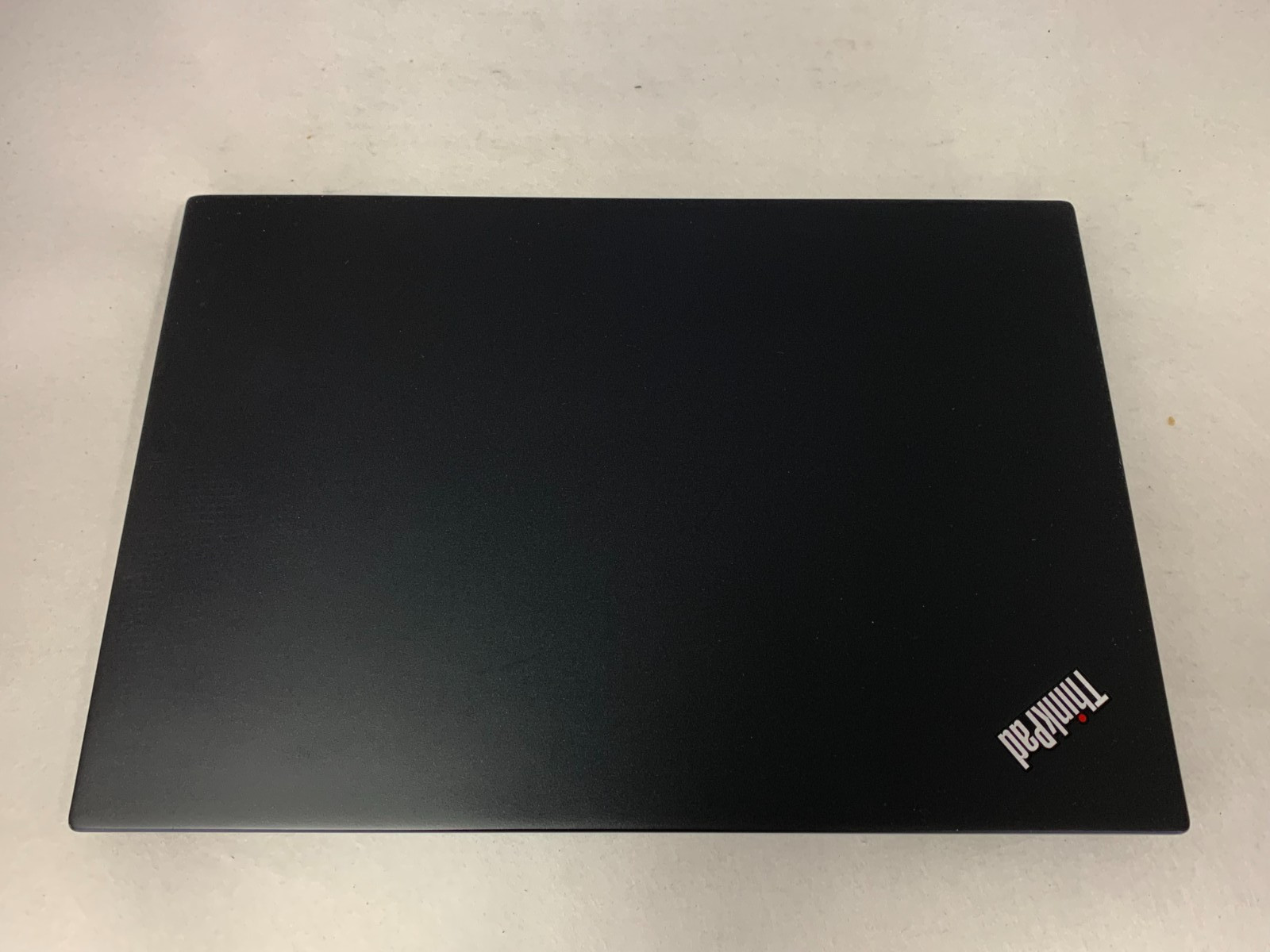 Lenovo ThinkPad T490s 14″ i7-8665U 1.9GHz 8GB 256GB W11P