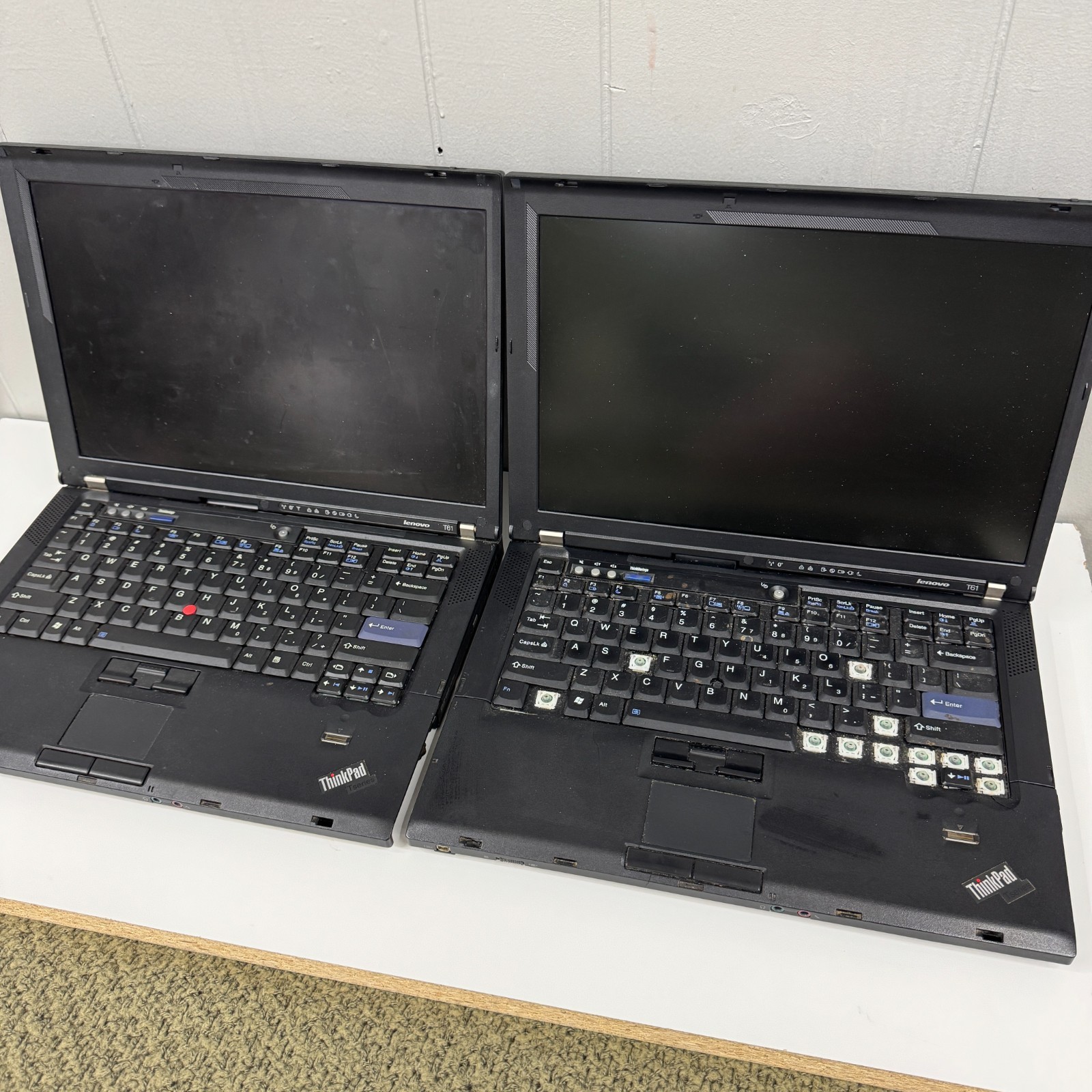 Lenovo ThinkPad T61 No HDD No Charger Set of 2 For PARTS ONLY UNTESTED | READ