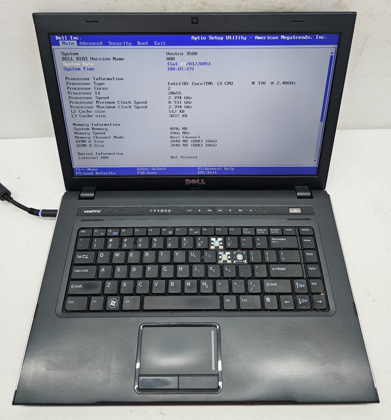 Dell Vostro 3500 15.6″ Laptop Intel Core i3-370M 4GB Ram NO HD/OS (FL)