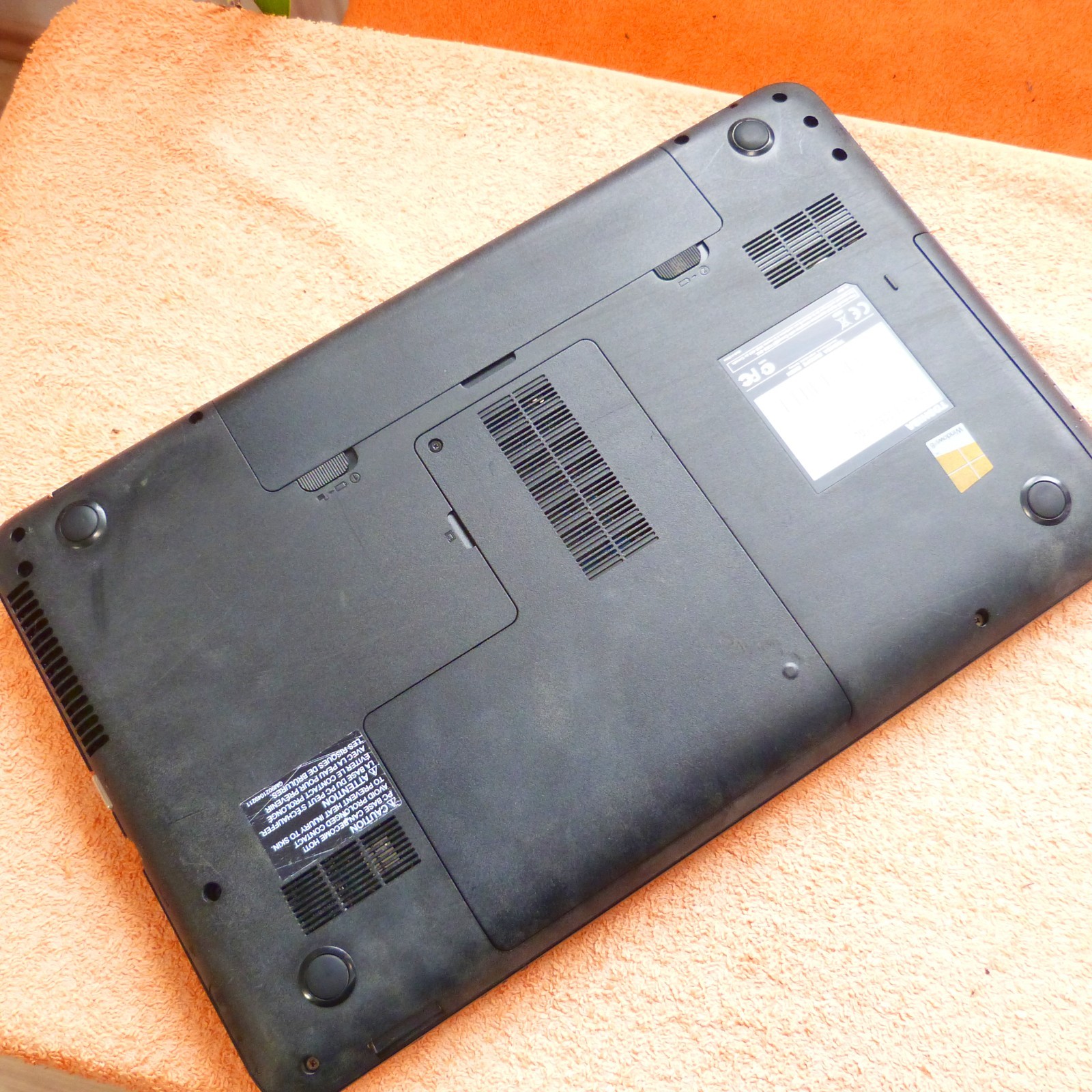 XXL LOT Toshiba C850 15″ HD l 8GB RAM NEW l SSD Windows 11 HDMI USB3 DVDRW