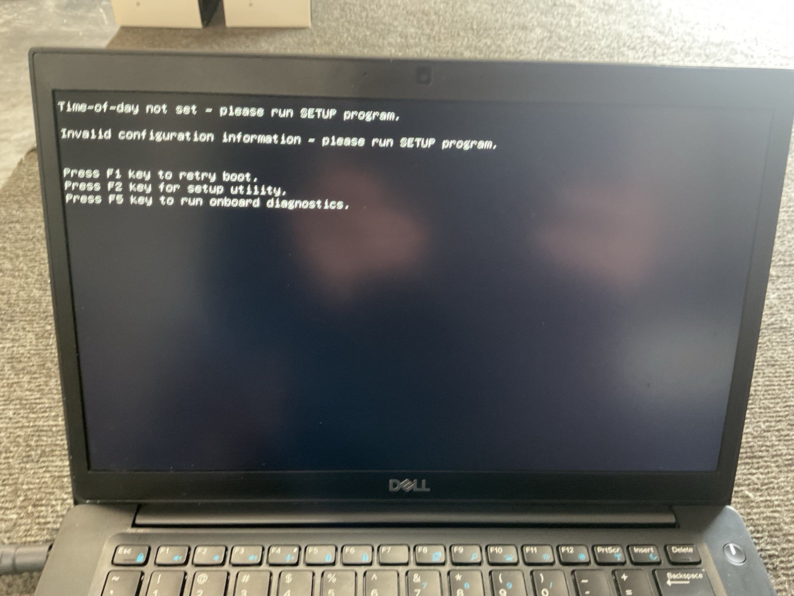 Dell Latitude 7490 i7-8650u UHD Graphics 620 16GB (No Hard Drive)