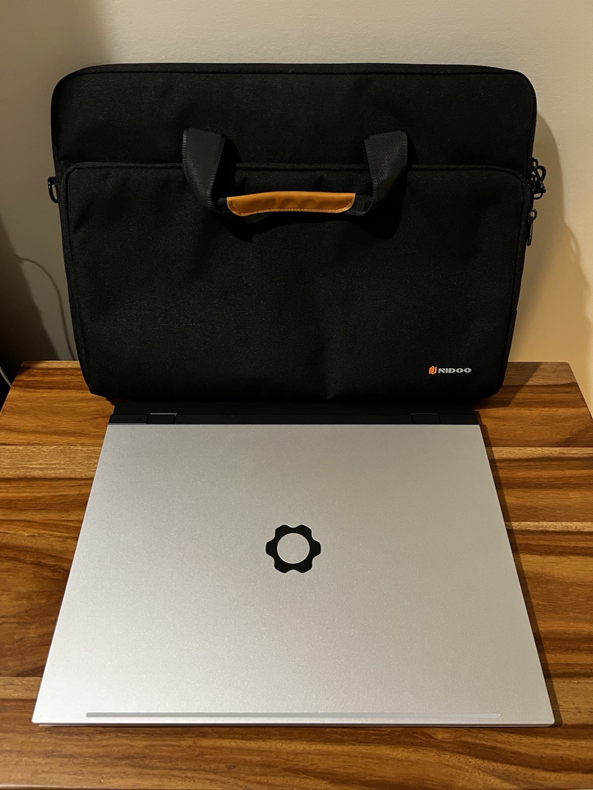 Framework 16, Ryzen 7 7840HS, RTX 5070, 2nd Gen Gsync Display, 1TB SSD, 32GB RAM