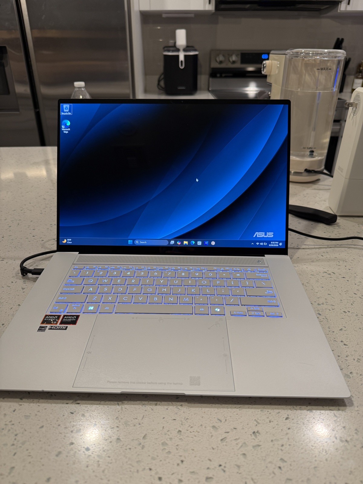 ASUS Zenbook S 16 3K 120Hz OLED Touch (Ryzen AI 9 365, 24GB RAM, 1TB SSD) White