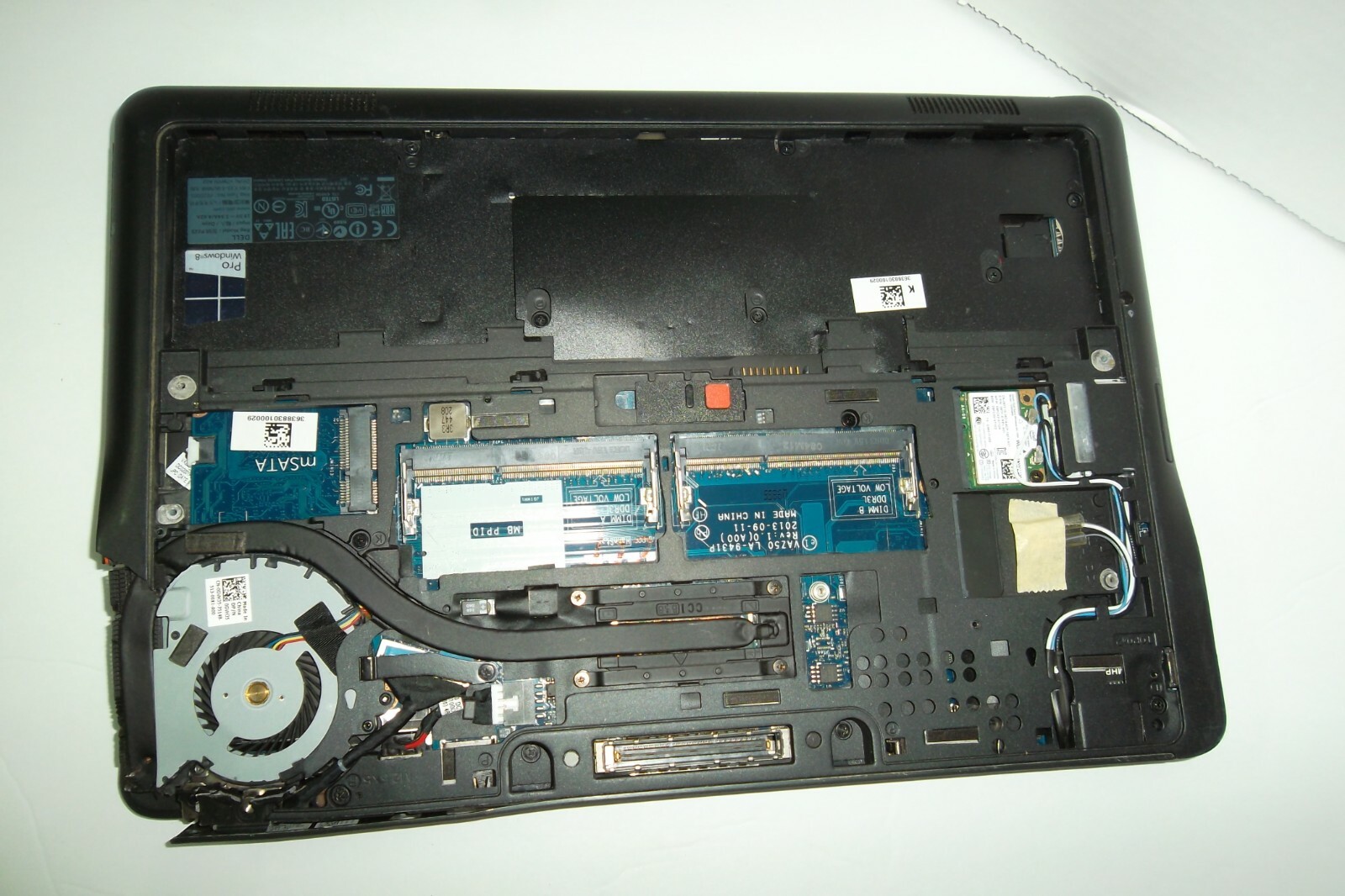 Dell Latitude E7240 Ultrabook 12.5″ Intel Core i7-4600U 2.1GHz 1080p Wi-Fi Touch