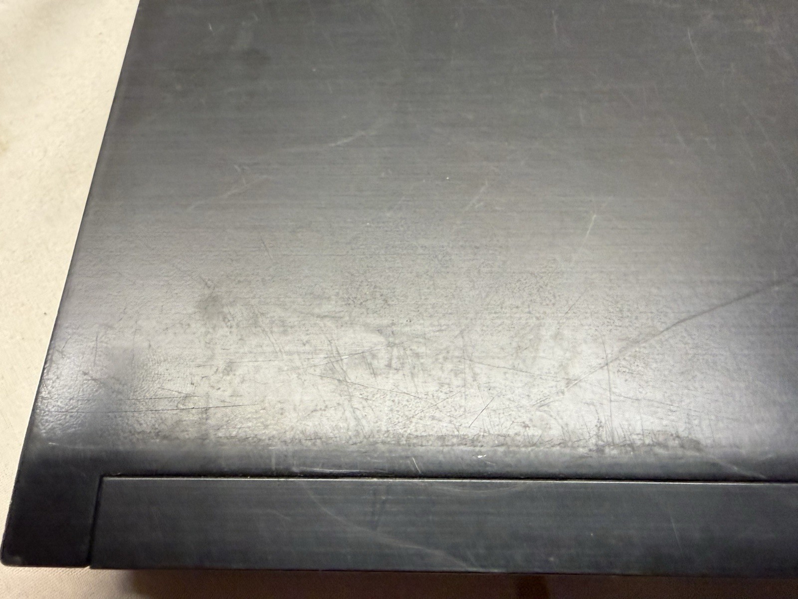Dell Latitude E6500 Laptop Computer – Powers On ~ For Parts/Repair AS IS