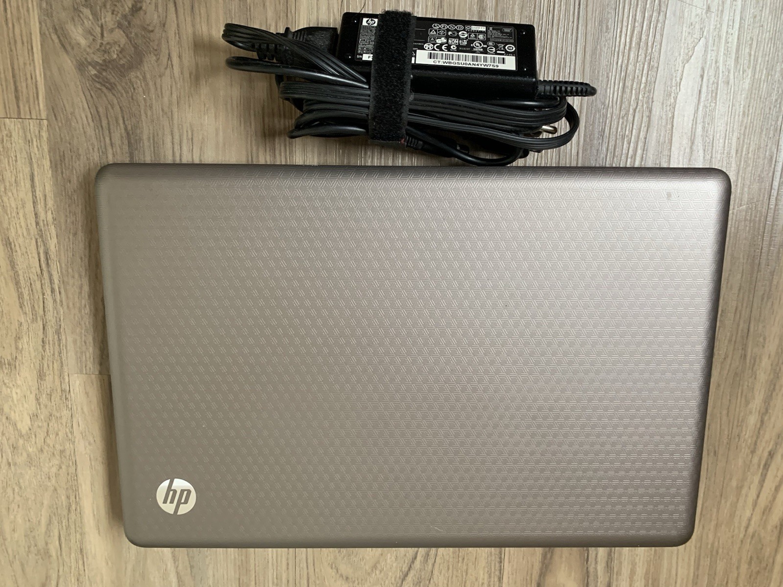 HP G62 14″ AMD Athlon II P320 2.10GHz /3GB RAM / 238GB SSD Win 10 DVDRAM