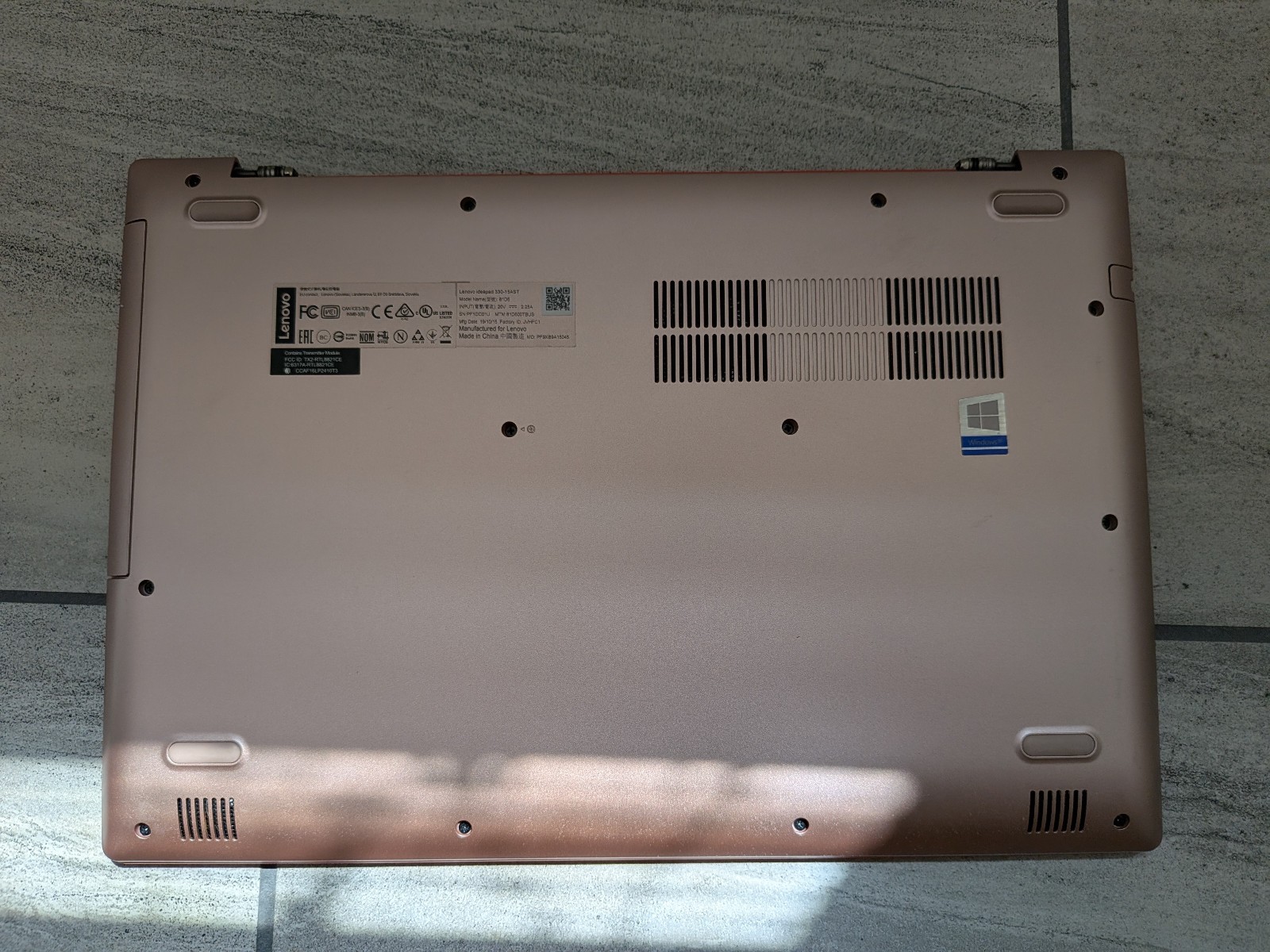 Lenovo IdeaPad 330-15AST RED 15.6″ Win AMD A9 16GB Ram/ 240gb SSD **READ DESC**