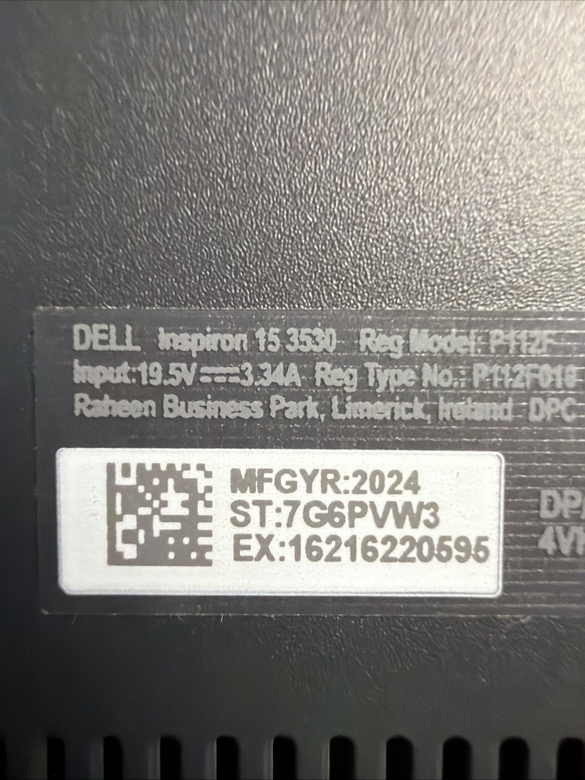 Dell Inspiron 15 3530 15,6″ ( Intel i7-1355U, 512GB SSD , 16GB, Touch Screen)