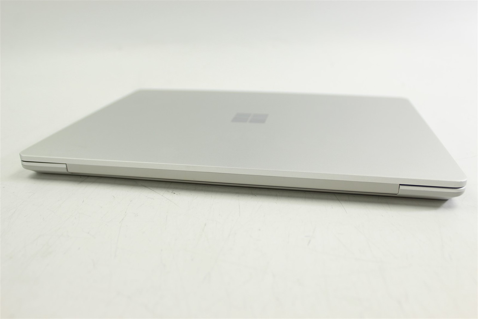 Microsoft Surface Laptop Go 2 2013 12.4″ i5-1135G7 256GB SSD 16GB RAM W11H