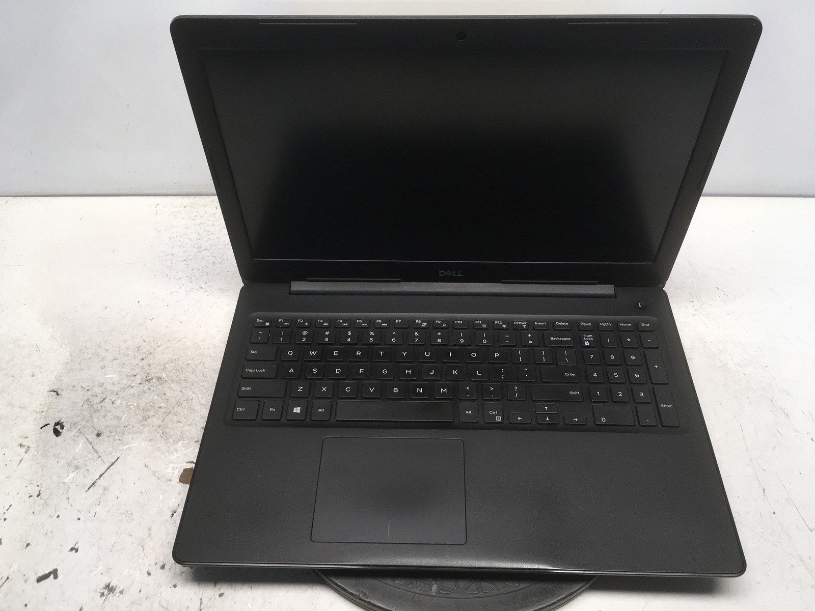 Dell Latitude 3590 Intel i3-7130U 2.7GHz 4 GB NO HDD No Batt