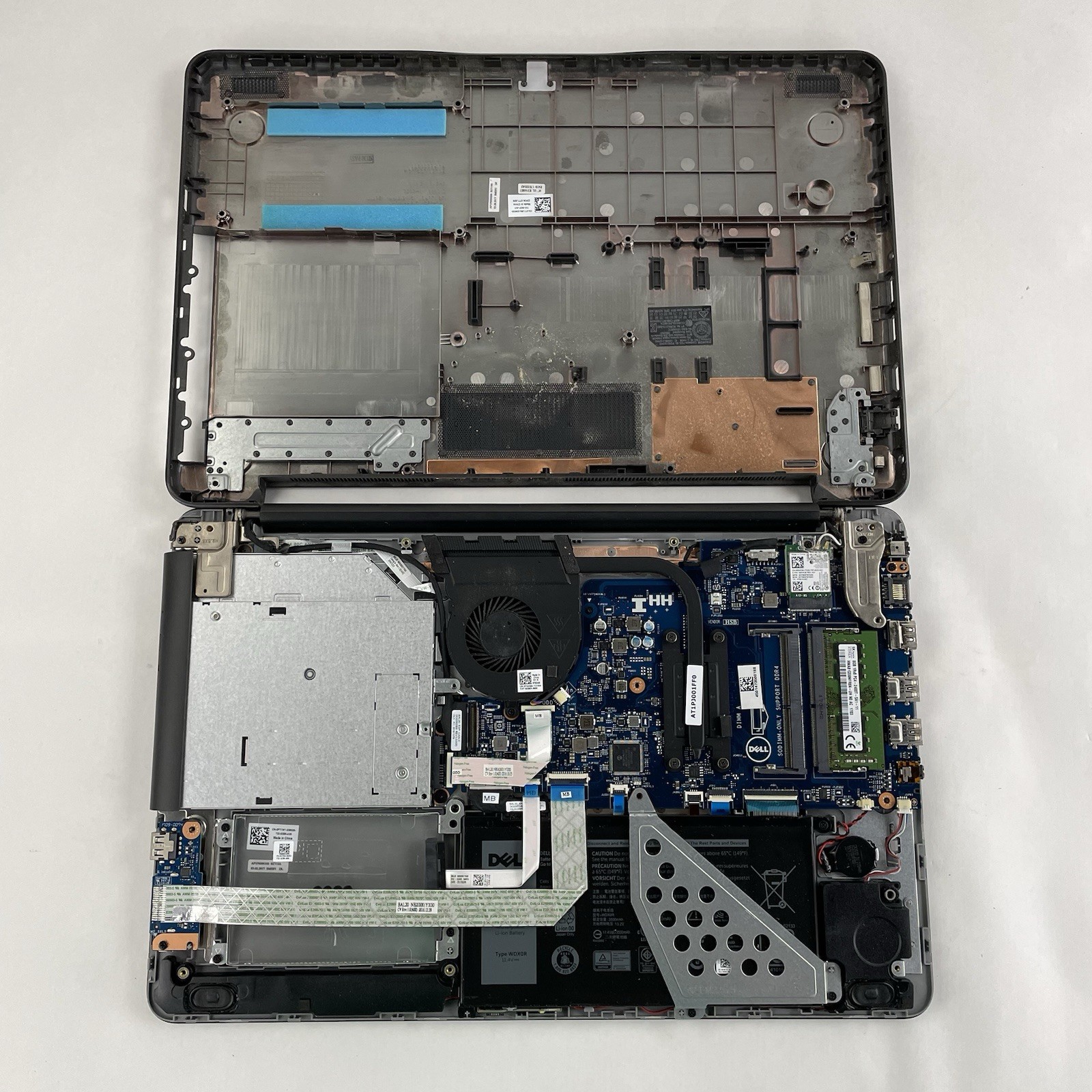 Dell Inspiron 5567 15.6″ i5-7200U 2.50 GHz 8 GB RAM No SSD/OS/AC