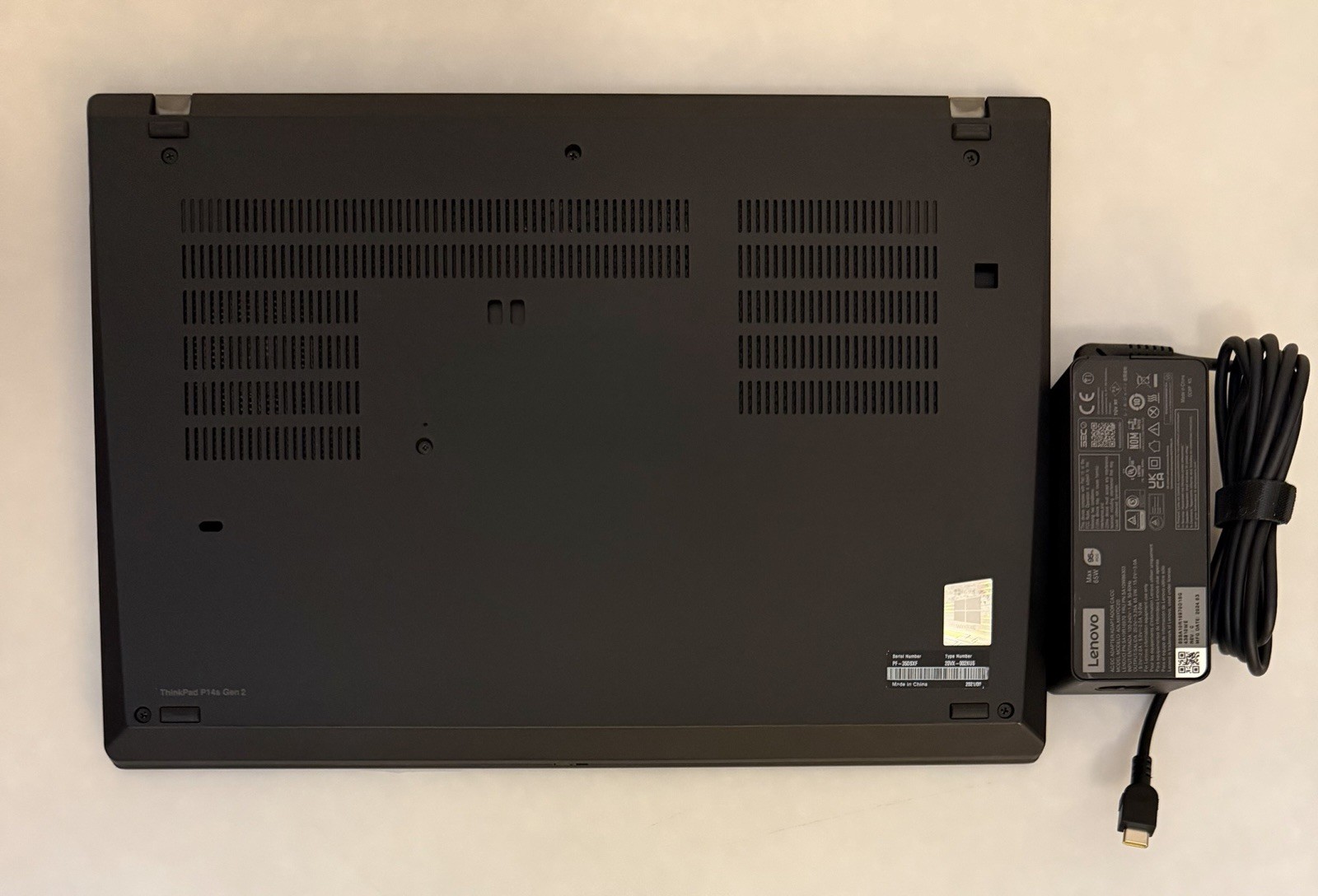 Lenovo ThinkPad P14s Gen 2 14″ Core i7-1165G7 16GB 256GB NVMe T500 Win11 Pro.