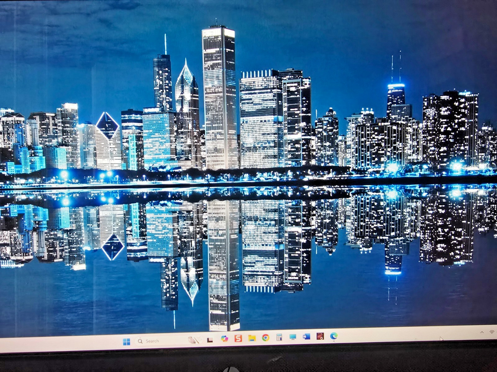 HP 17M ENVY TOUCH CE+i7-1051U@4.9GHz+1TB G4 SSD+1TB SATA+32GB RAM+NVIDIA MX250