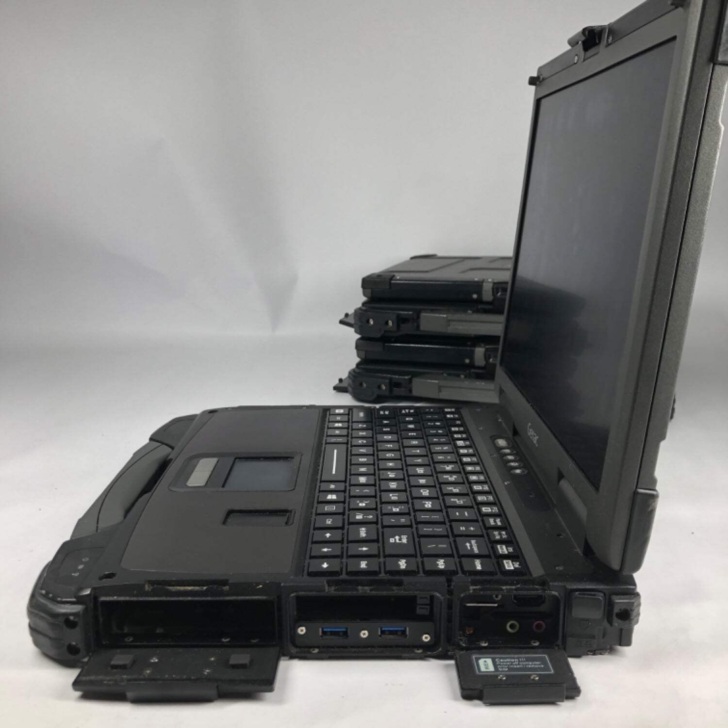 LOT OF 3x Getac B300 G6 13.3″ i7-6500U 2.6GHz 8GB DDR4 NO OS NO SSD NO CADDY