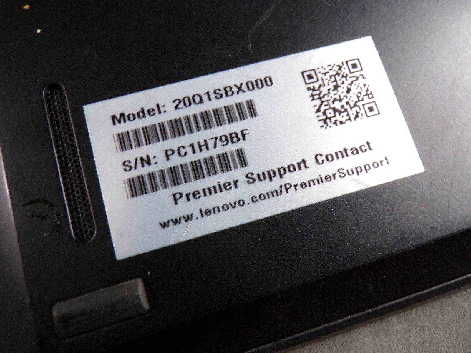 THINKPAD LENOVO X390 INTEL CORE i5-8365U 1.60GHZ 8GB RAM **NO HD/ NO CADDIE