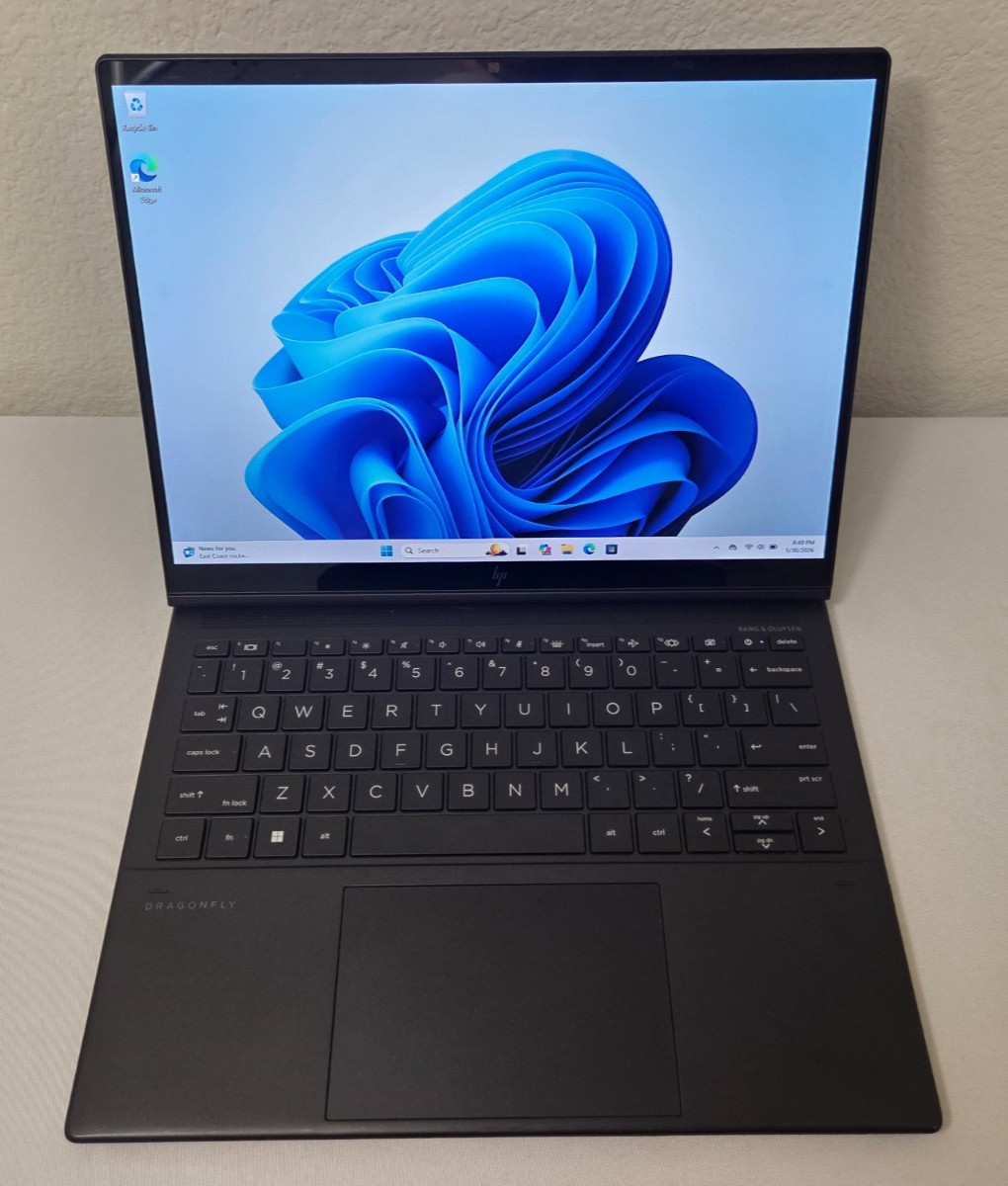 HP Dragonfly Folio G3 2-in-1 13.5″ – Intel Core i7-1265U, 16GB RAM, 512GB SSD