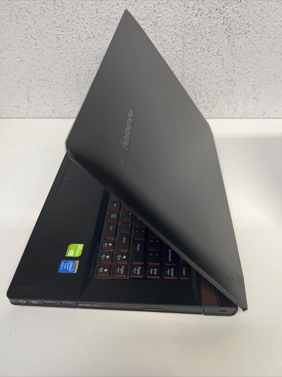 Lenovo 14 i7-4700MQ 2.4GHz 8GB 1TB HD Nvidia GT 755M W10 Gaming Laptop*FOR PART*