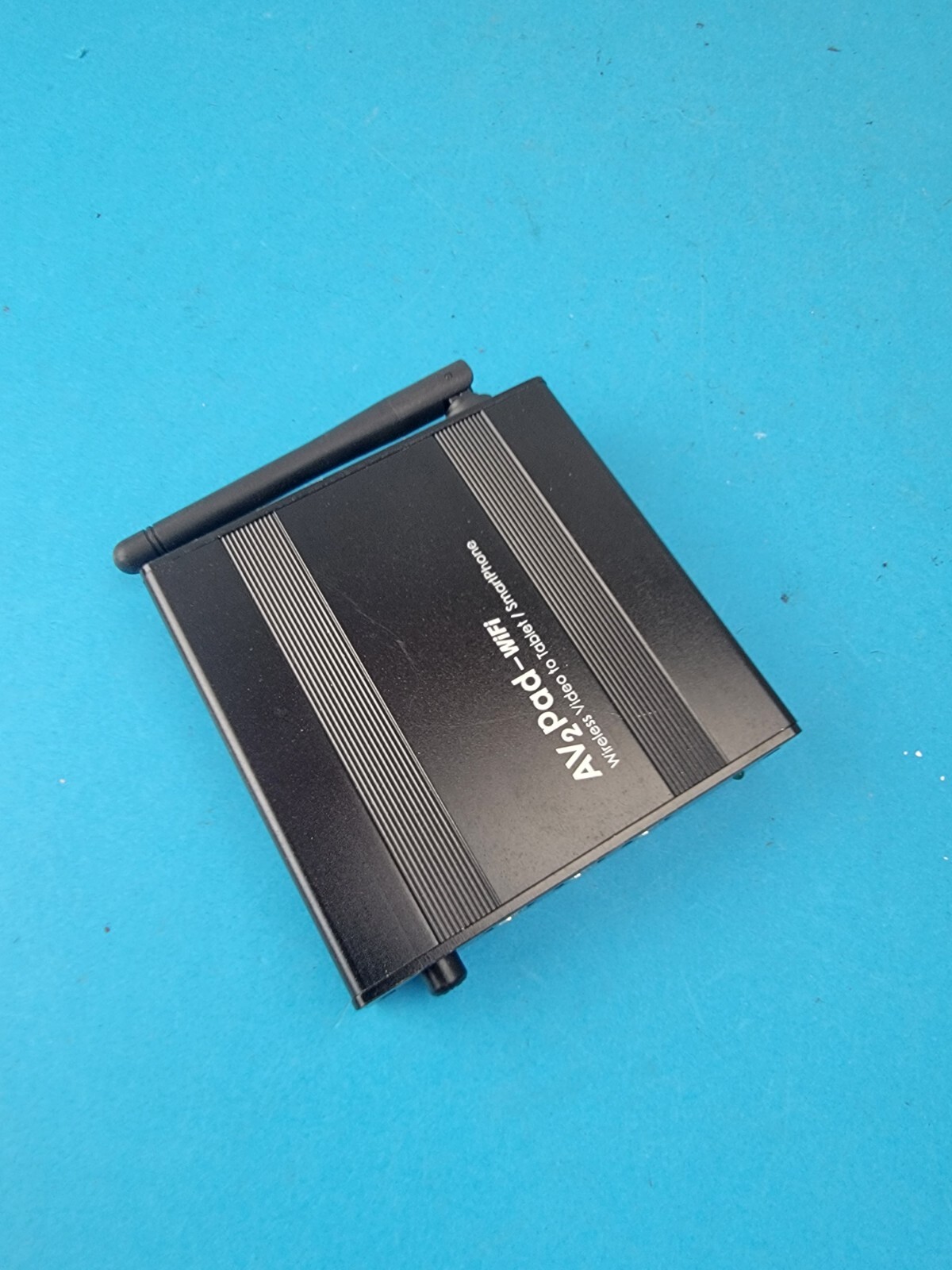 Av2Pad Wifi wireless video to tablet/smartphone