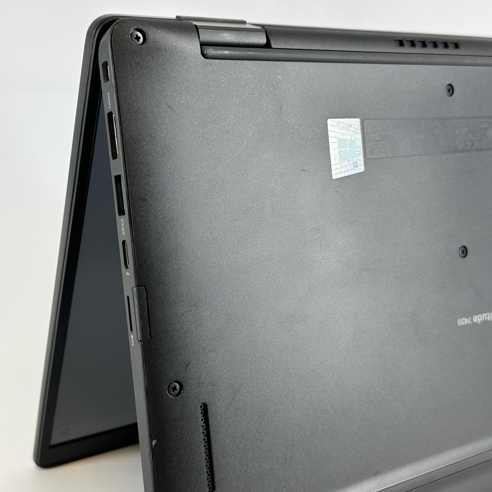 Dell Latitude 7420 14 FHD i7-1185G7 3.00GHz 16GB 512GB SSD Good MUFFLED SPEAKERS
