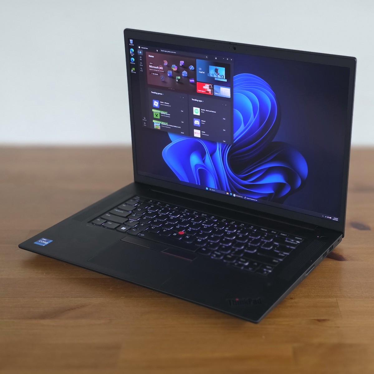 Lenovo ThinkPad P1 Gen 4 i7-11800H 16 2560×1600 16GB 512GB SSD NVIDIA RTX A2000