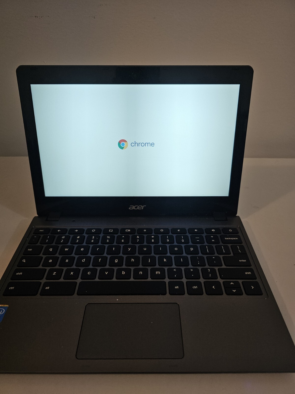 Acer Chromebook 11.6 inch (16GB, Intel Celeron, 3205U, 1.50 GHz, 4GB) Laptop…