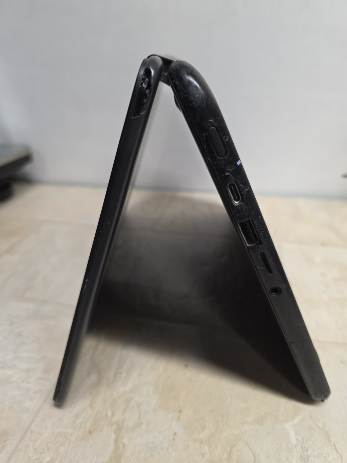 Dell Chromebook 3100 2-in-1 11.6″ Touchscreen Laptop 4GB/ 32GB WiFi