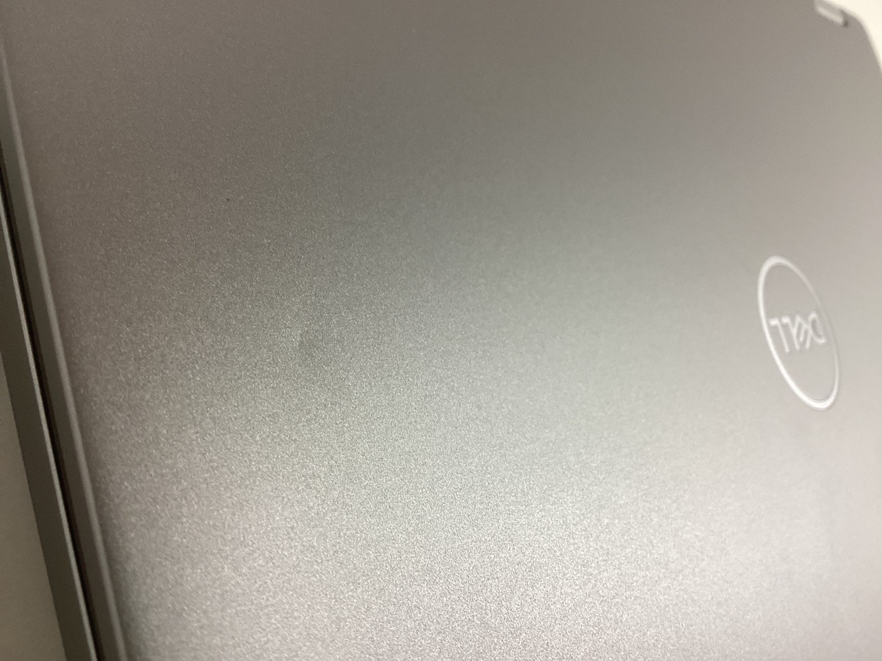 Dell Latitude 7450 14″ 2-in-1 Ultra 7-165U 16GB 512GB SSD WiFi 7 W11P – (CT8GT)