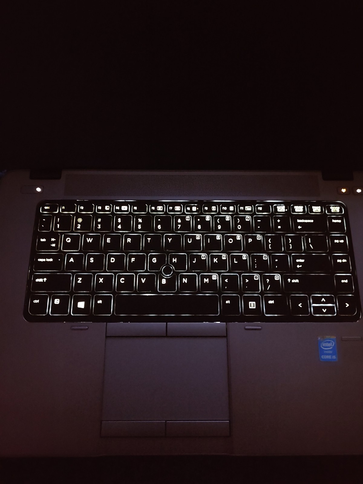 HP EliteBook 850 G1 15.6″ i5-4200U Intel HD Black No ssd/hdd with powercord