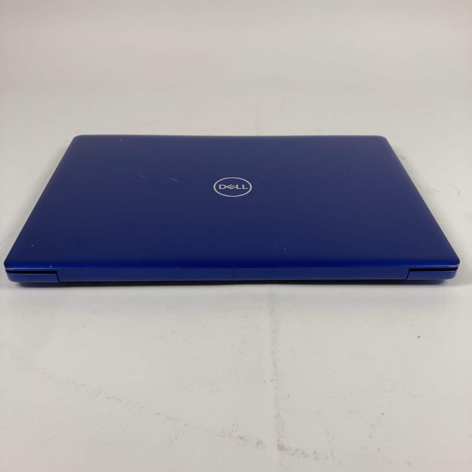 Broken Dell Inspiron 3585 15.6″ Ryzen 3 2200U 2.5GHz 8GB RAM 256GB SSD READ