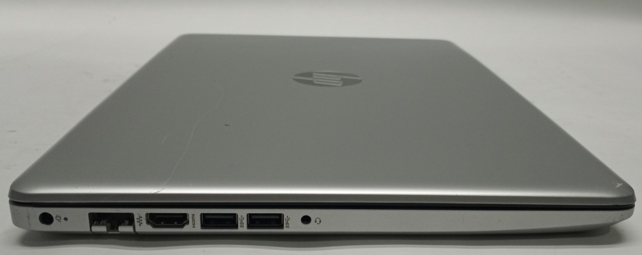 HP Laptop 15-db0xxx TOUCH AMD Ryzen 2500u@2.00 8GB/256GB NVMe Win11Home MC545*!