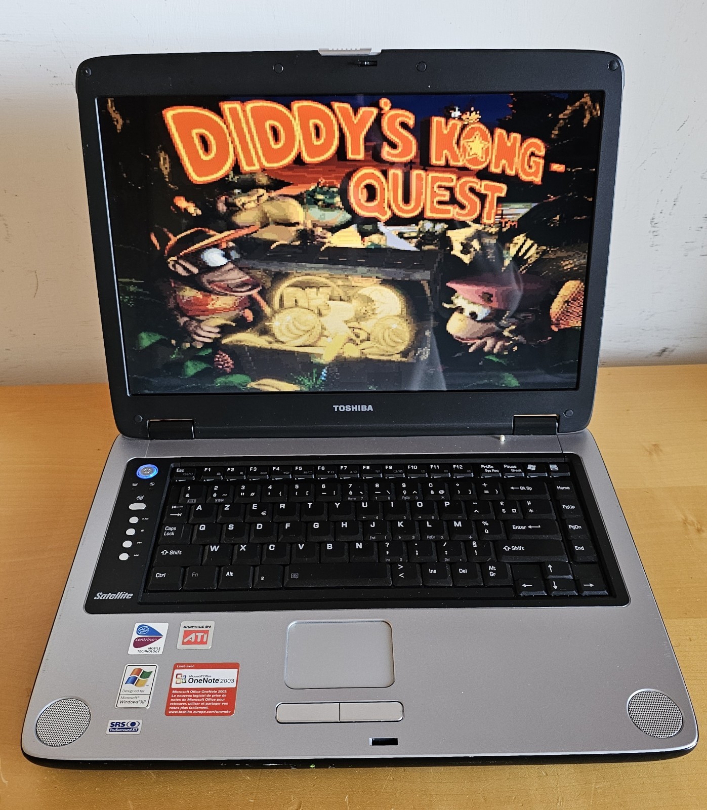 Toshiba M40X-186 Windows XP 15.4″ Retrogaming N64 PS1 SNES SEGA Notebook PC
