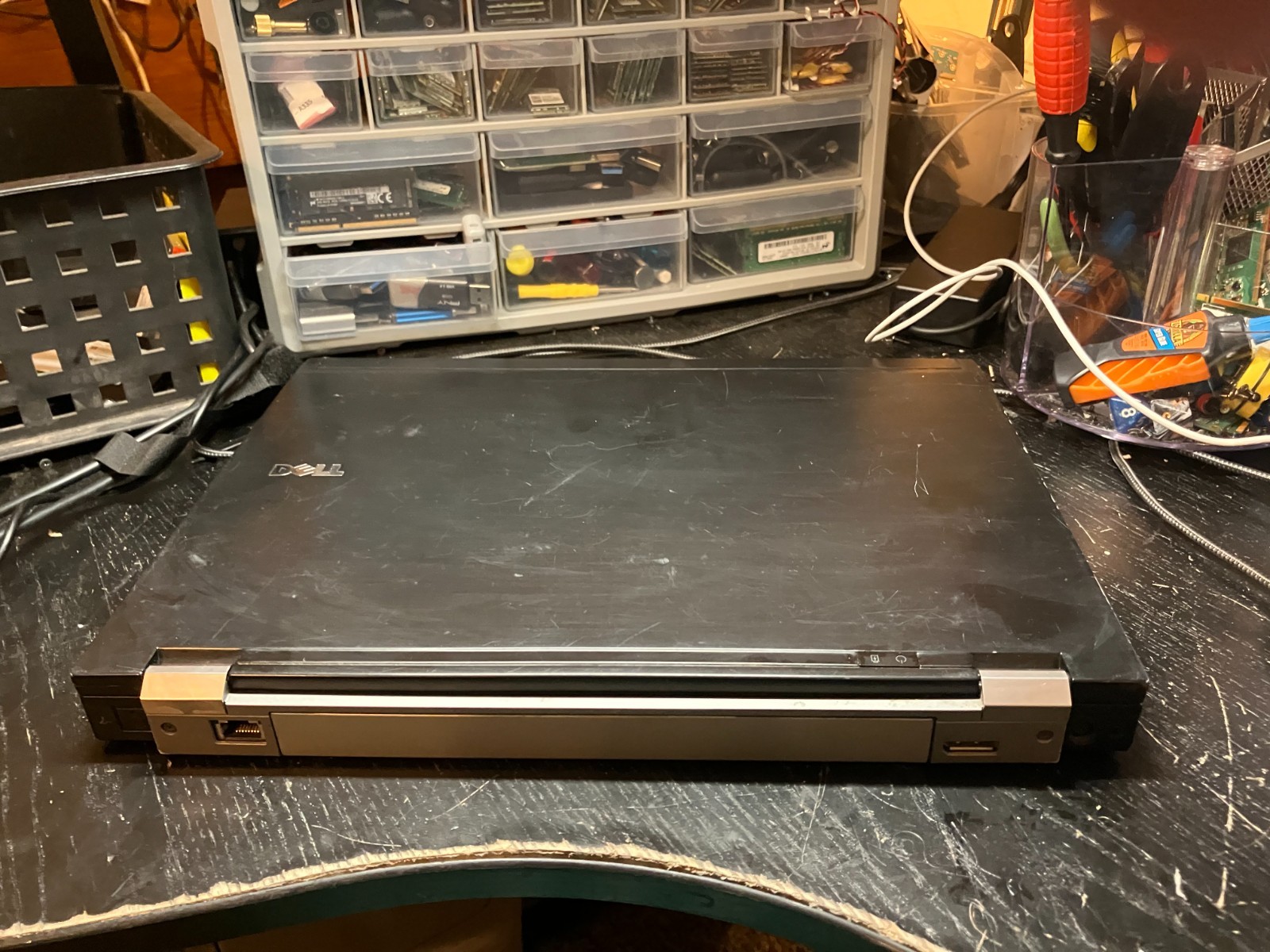 Dell Latitude E6400 14″ Vintage Laptop C2D 2.26GHz 120GB SSD 4GB RAM Win XP Wifi