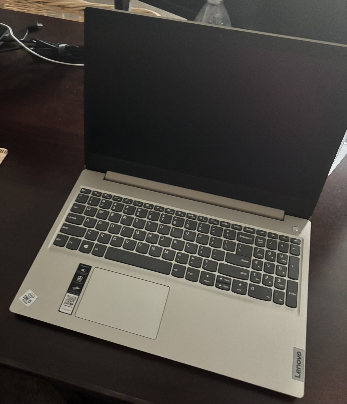 Lenovo IdeaPad 3 Notebook, 15.6″ HD Touch Display, Intel Core i3-1005G1