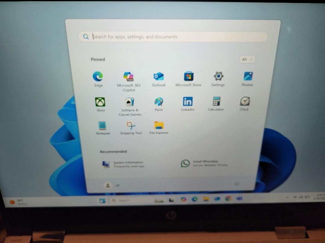 HP Pavilion x360 Convertible Touch Laptop 14″ i5-1035G1 8GB RAM 256GB SSD Win-11