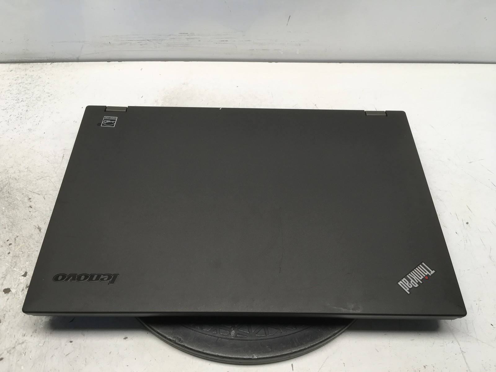 Lenovo ThinkPad T540P Intel i5-4300M 2.6GHz 2 GB NO HDD No Batt