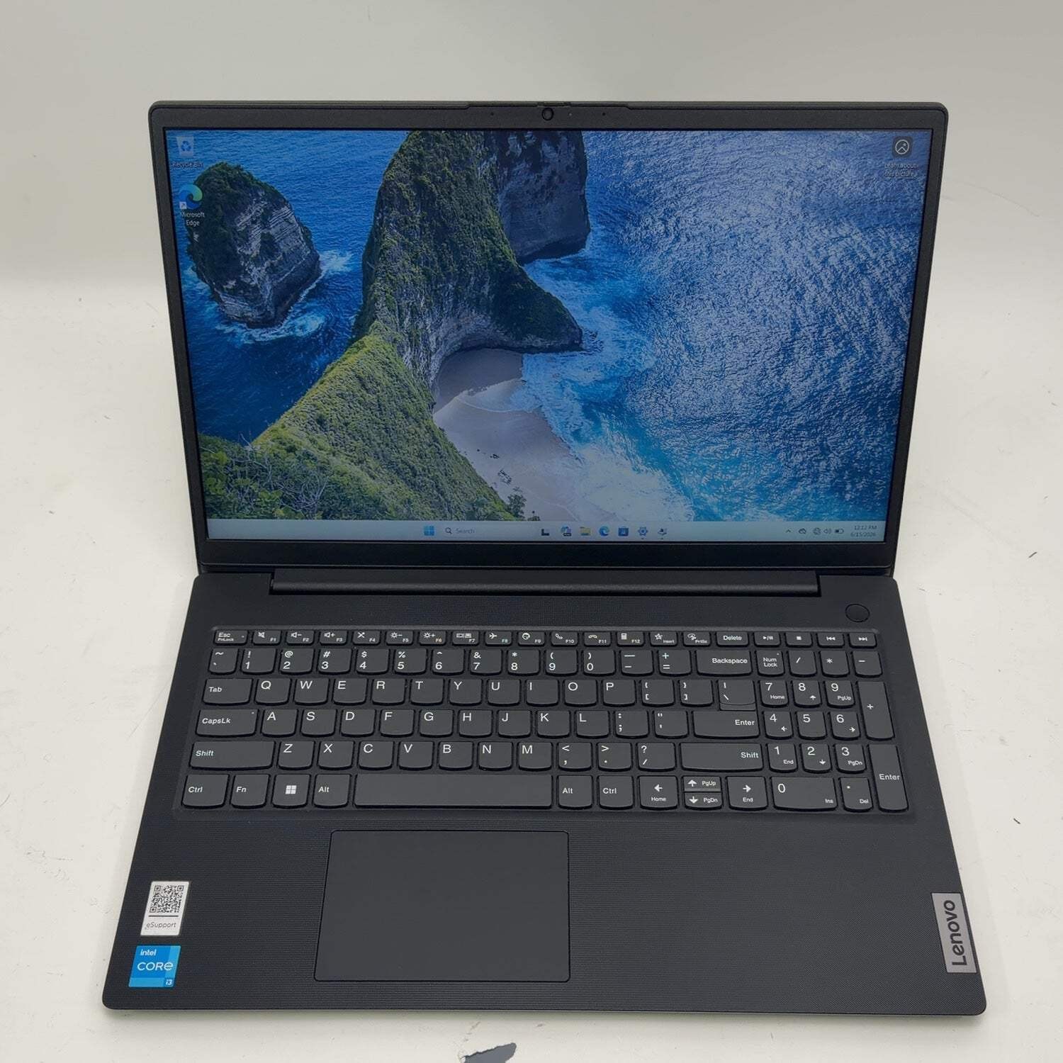 Lenovo v15 G3 15.6″ i3-1215U 1.2GHz 36gb 1TB SSD