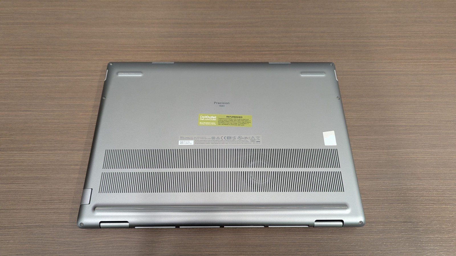 Dell Precision 7680 Laptop i7-13850HX 32GB RAM 512GB NVMe Win 11 RTX 2000 Ada