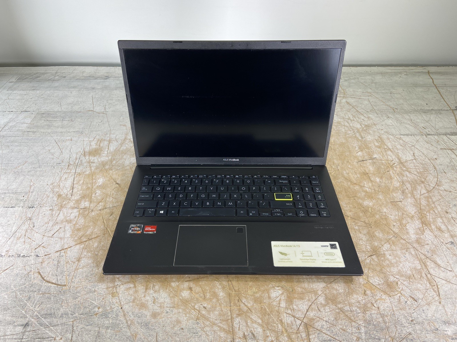 ASUS VIVOBOOK M513U AMD RYZEN 7 4700U @ 2.3GHz, 4GB RAM, NO HDD/OS – (FOR PARTS)